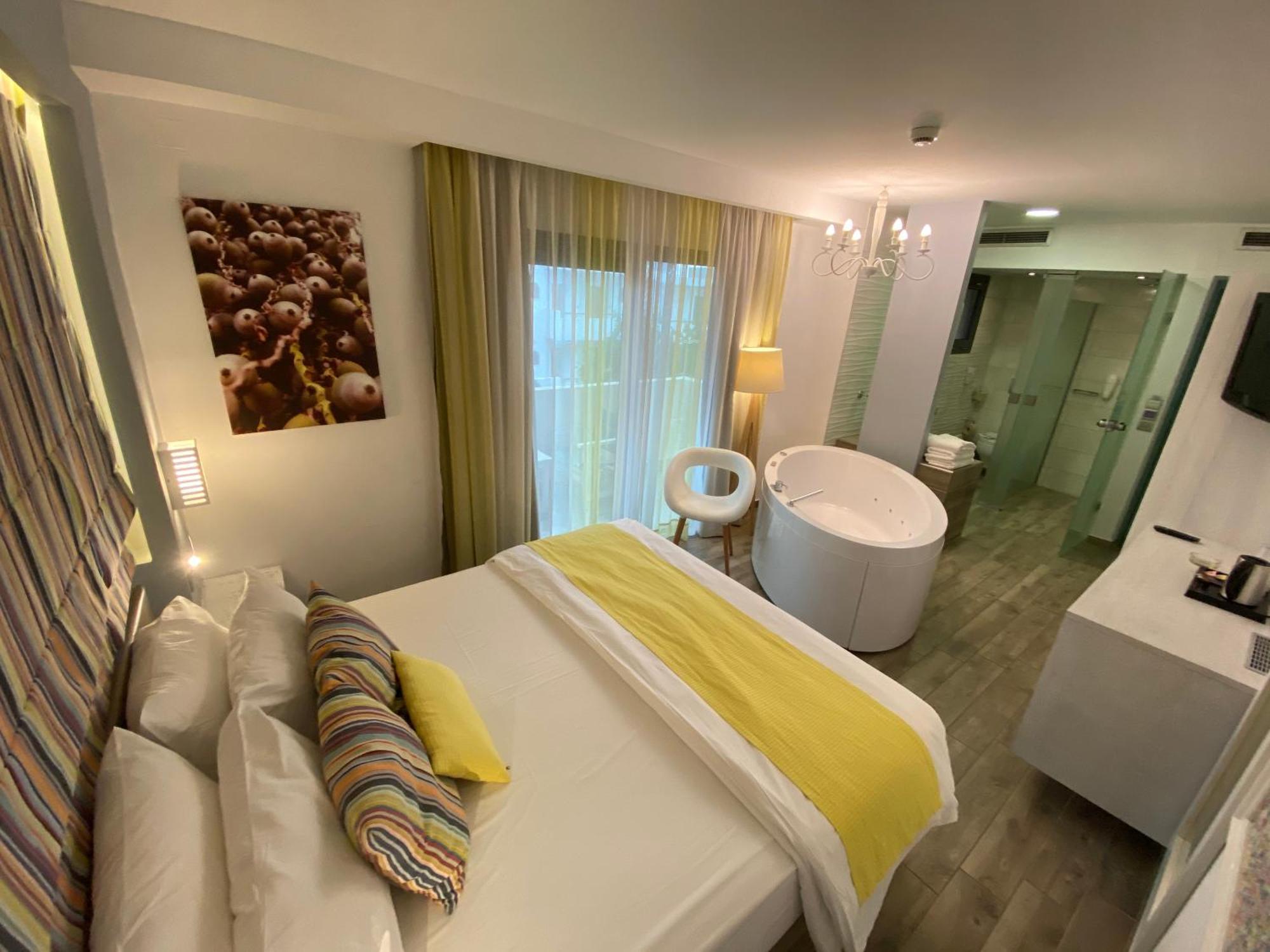 Kyknos Beach Hotel & Bungalows Mália Zewnętrze zdjęcie