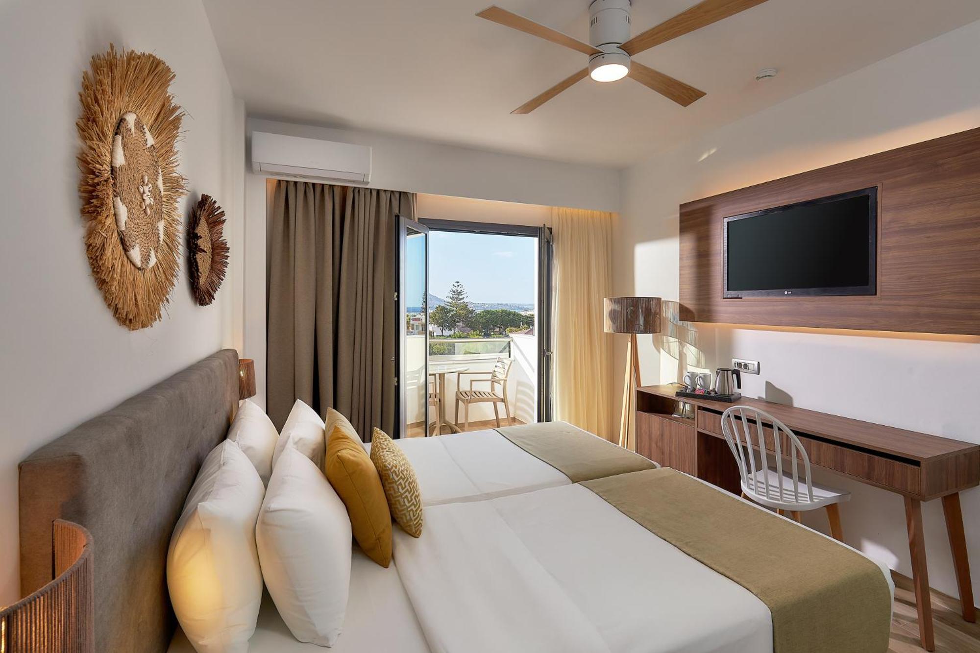 Kyknos Beach Hotel & Bungalows Mália Zewnętrze zdjęcie